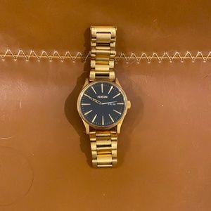 Selling watches and accessories!
